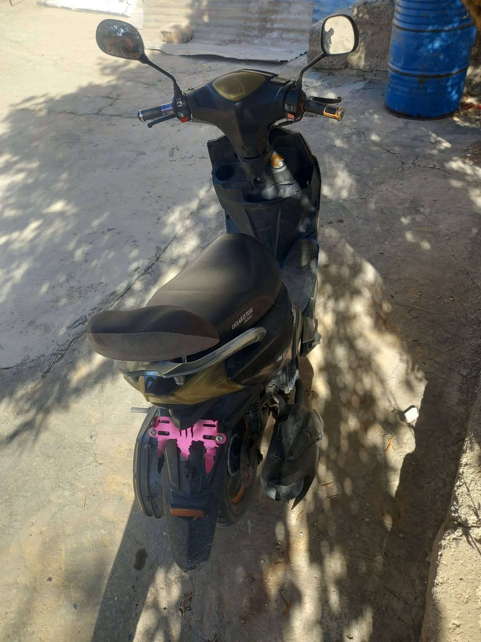 سكنز للبيع 280 الف دينار  ‎***********
