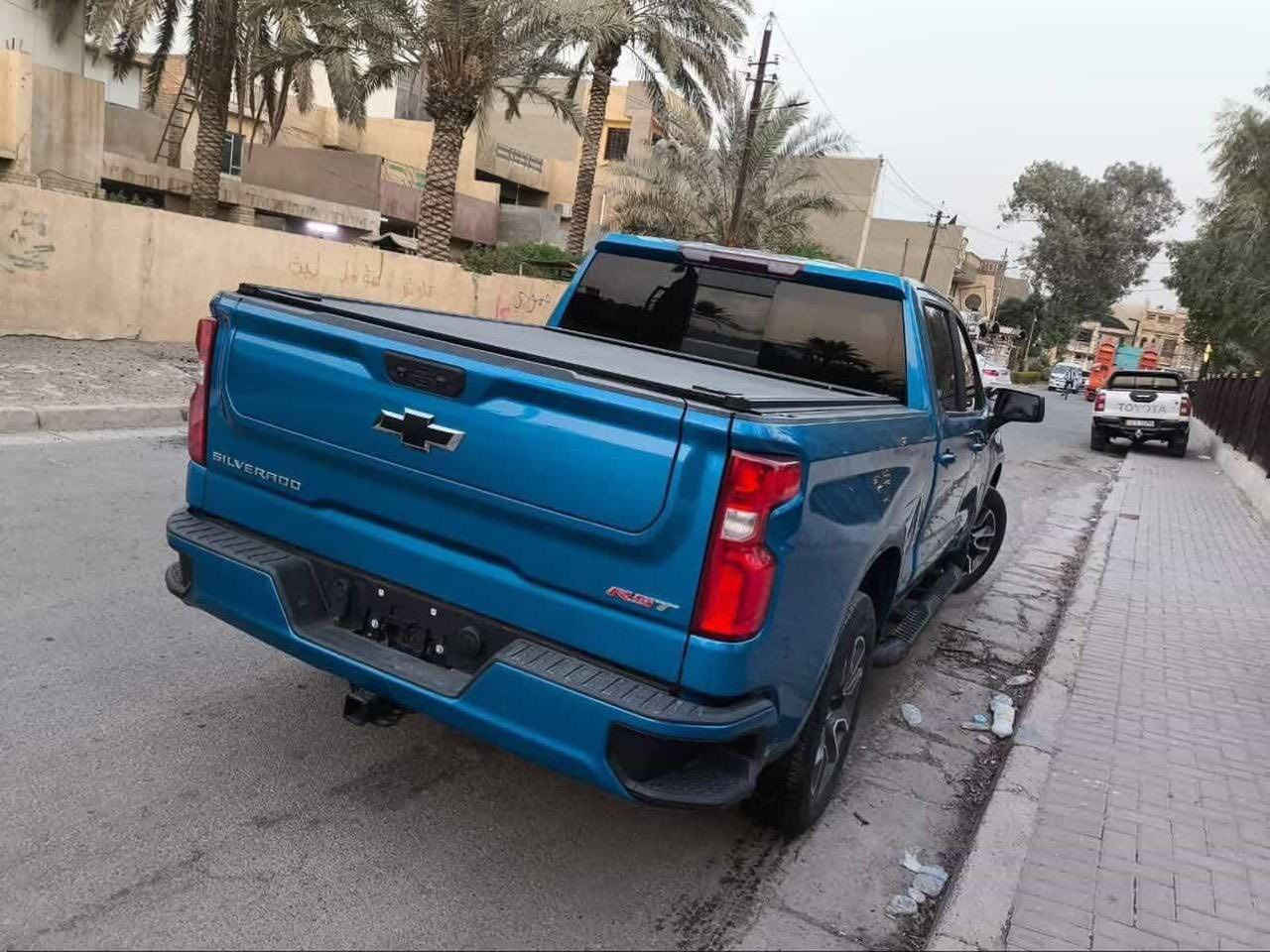 للبيع : شوفروليت سلفرادو
Chevrolet Silverado

لون ازرق/حادث قطعتين فقط لا غير✅

والمرغوب (باب طويل بدي قصير)

موديل :2022

مكينه : 5.300 سلندر 8

كير :طرح

ماشيه : 20 ألف ميل فقط

رقم : فحص مؤقت

الوصف

(المواصفات)

1- بصمه

2- تشغيل عن بعد

3- فتح النوافذ عن بعد

4- إناره ترحيب

5- صندوق الخلفي كهربائي ثلاث

قطع درج

6- كابينه للبدي

7- دوسات باب

8- لايت زنون

LED إضائه -9

10- كامره خلفيه

11- رادار امامي

12- مانع صتدام مع فرامل

13-سياقه ذاتيه

14- شاشة للسائق

15- حساسات إطار

16- التحكم بقوة الإناره اوتوماتك

17- شاشه تدعم (ابل كار

بلي+واندرويد اوتو)

18- تنبيه الخروج عن المسار19- طفاء ذاتي

20- قاصه سريه

21- كشن السائق كهربائي

22- وضعية تشغيل إناره محيطيه

للسياره

23- مثبت سرعه

24- تبريد ثلج

+ تدفئه )

25- تبريد قطعتين

26- منافذ مولده للكهرباء

27- تسم السياره إلى 6 ركاب

28- كشاف ضباب ، بلاجكتور

29- مانع نزلاق

30- سايد بريك كهربائي

31- تنفيذ الأوامر الصوتيه

32- تحكمات ستيرن

33- سبير وملحقاته جاهزه / تخم

تاير جديد

34. غلاف بدي اناره اصلي بلادي مع غطاء بدي اصلي بلادي

وبعد بيها هواي مواصفات

متخلص السياره جاهزه ومآبيه أي شي ولا عايزه شي كله على وضع الشركه وجديده بمعنى الكلمه احلا سعر السياره 27 و500$ للتواصل ***********
