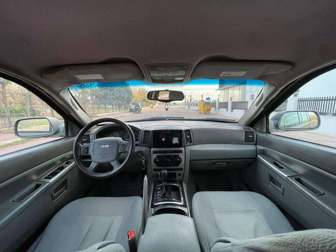 عربي / کوردی 
کورك : ***********
رقم تلفون : ***********
رقم بي واتساب : ***********
سعر : 78 ورقە و مجال بسیط 
عليهاغرامە :  200 $ دولار  غرامه  ينزل من سعر 
للبیع او مراوسە جیب لاریدو مودیل 2005محرك 6 سلندر حجم 3700 مرغوب تبرید شغال ثلج قطعتین شاشه اندرويد کیر اوتوماتیك صبغ عام جمالي بدون  دواخل وسیارە کیر و محرك  وتبرید  و صدر امامي و خلفي جدید غرفتها جدیدة و مرتبە و  حلوە  و جاهزە بدون عیب و کهربائیات شغال رقم و سنویە جدید وتحویل و وکالە  شرط  باسمي مكان السياره ... قظاء عقرة ... بین اربیل و دهوك ..... 
ــــــــــــــــــــــــــــــــــــــــــــــــــــــــــــــــــــــــــــــــــــــــــــــــــــــــــــــــــــــــــــــــــــــ
بو فروشتن و گورینەوە جیب‌ لاریدو مودیل 2005 مەکینە 6 پستنی حەجمی 3700 مەرغوب سەیارەکە کیر و مەکینە و تەبرید و کارەبایەتی هەموی بەشەرتە سەیارەکە توندو تولە  بوياغ عامە پێش و پشت کەبسە سەیارەکە  تەخمی پێش و پاش نوێیە دینار مەسروفی تێدا نیە بەشەرت سەیارەکە رەقم و سەنەوی   نوێیە بە ناوی خومە تەحویل و وەکالە  .... شوێن ... قەزای ئاکرێ .... اكر, نينوى
