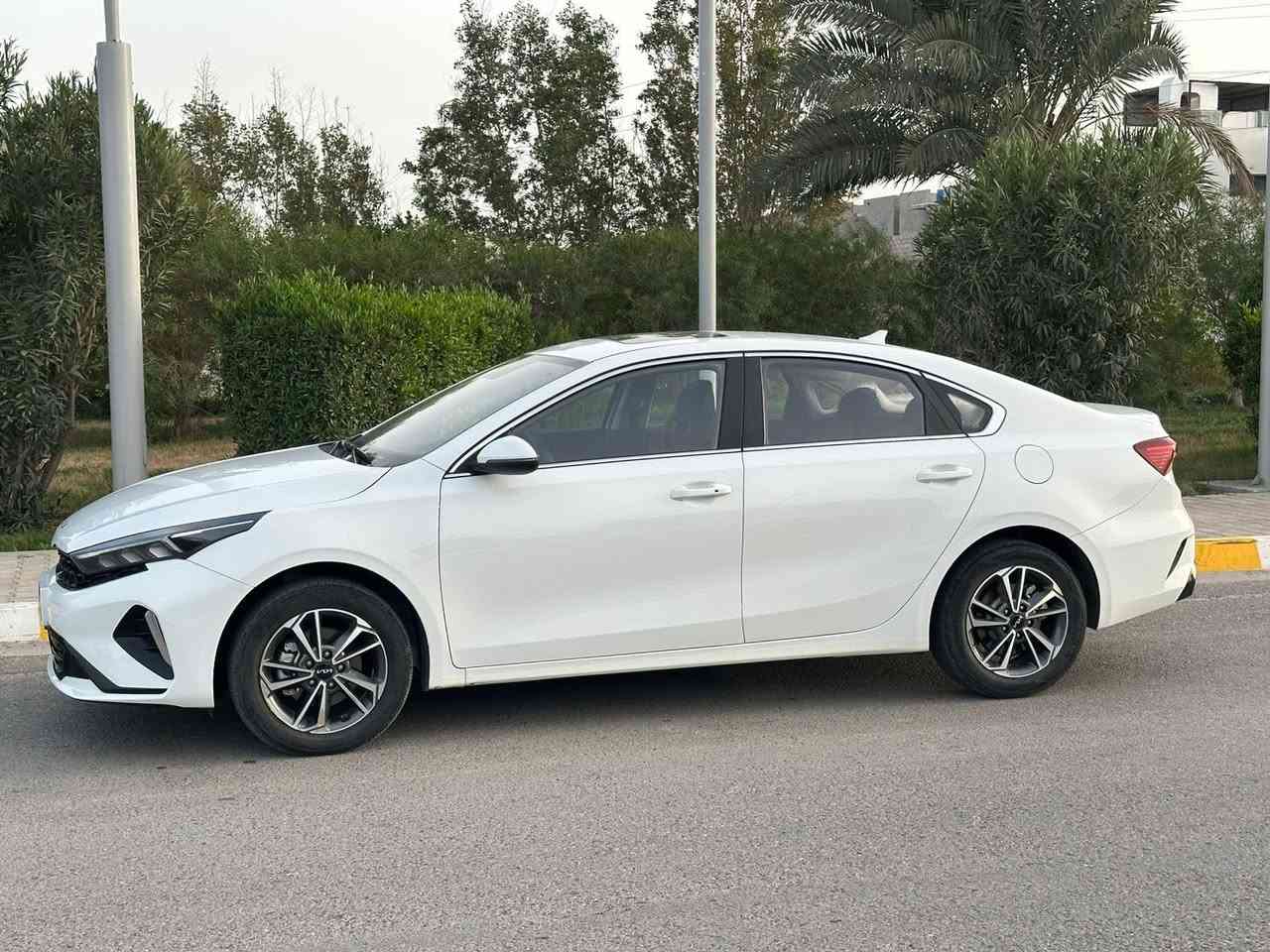 للبيع كيا k3 موديل 2024 منفيس
مكفولة من الصبغ بيها رصعتين ازغار

فوول مواصفات

🌿 فتحة سقف

🌿 بصمة تشغيل

🌿بصمة ابواب

🌿 بصمة صندوق

🌿صندوق اوتو يفتح عند الاقتراب

🌿ترحيب

🌿لد يدات

🌿كشنات جلد

🌿حساس امامي

🌿حساس خلفي

🌿مري جانبية كهرباء وتفتح عند الاقتراب

🌿لايت زينون ولد نهاري

🌿بك لايت لد

🌿شاشة وكاميرا

🌿كيجات دجيتال الكتروني

🌿4 وضعيات قيادة

🌿اوتو هولد

🌿 تحكمات كلها لمس

🌿 سايد بريك بصمة

 السيارة ماشية 25 الف وتايرات الشركة بيها
مكاني تكريت بيع او مراوس

السعر 117
***********
