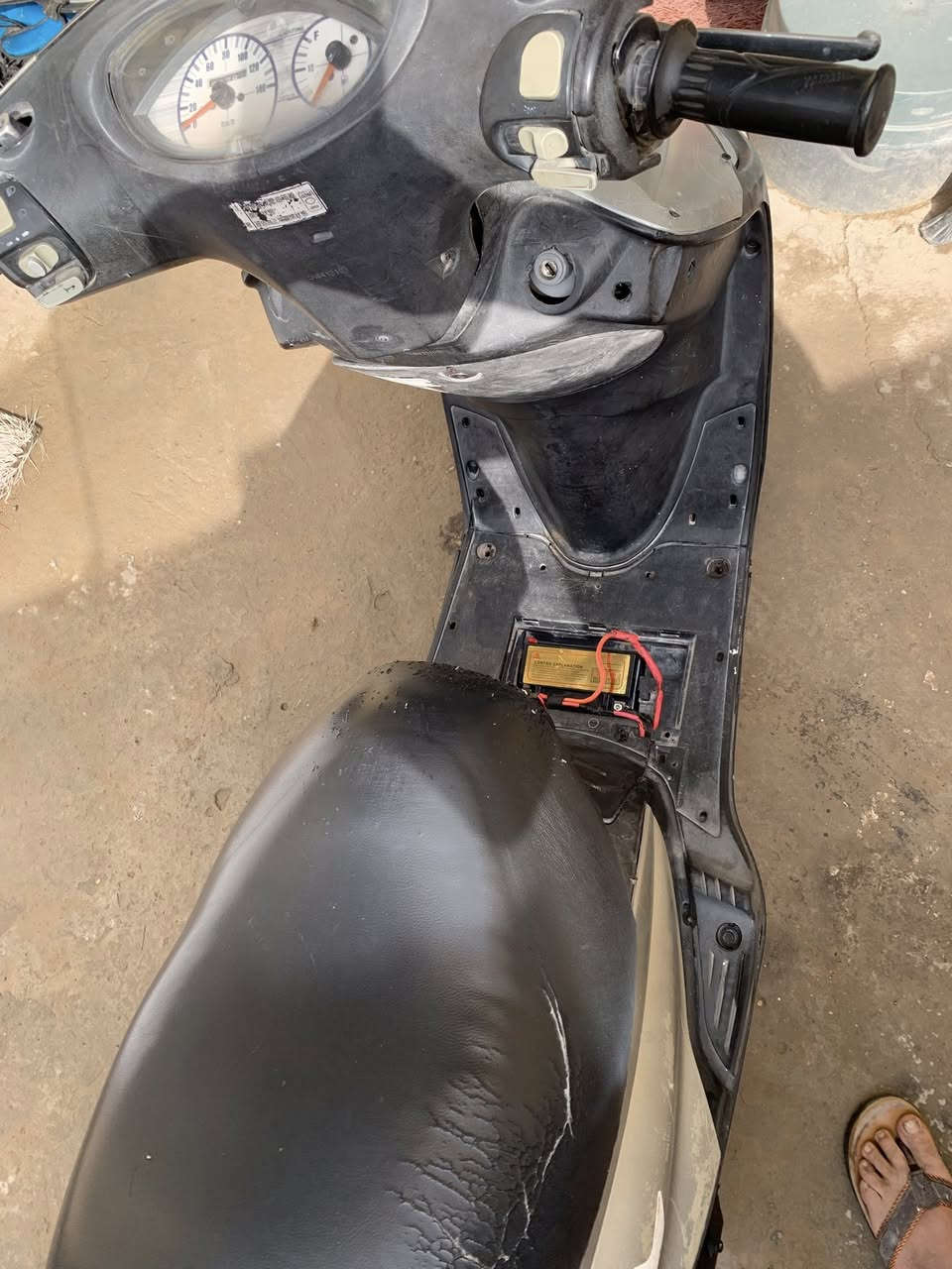 السلام عليكم دراجه ماكس ثعلب للبيع دراجه كفراته شوف العين محرك نضيف بريكات كهربائيات شغاله كلهن تخم تاير امامي خلفي جدد بريكات امامي خلفي سلف هندر شغاله عوزه بس كابريتر لان الكابريتر الشاده تعبانه تجاريه باتري جديد مكاني بغداد العبيدي شارع عشرين ب300وبيها مجال قليل رقمي***********
