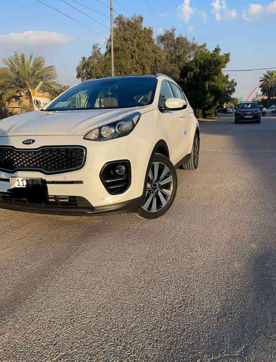 سلام عليكم 
سبورتج 
مديل 2018 
بنرامه 
سويج 
داخل بيجي 
مرايات شفط 
ويل 19
محرك 2000
ماشيه 54 الف حقيقي 
تحكمات ستيرن 
مكفول كفاله عامه صبغ و بارد و تبديل 
رقم بغداد 
شركة ضمان دولي
العنوان بغداد طالبيه 
السعر191وبيه مجال  
رقم تلفون ***********
***********
