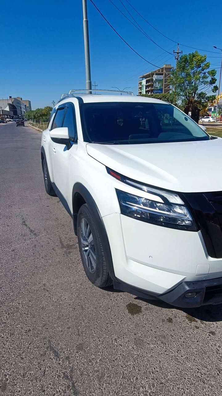 موديل23SLفول عدا فتحه
قبغ جنطه مبدل بيلادي نفس لون
ارباك كل سليمه
ماش40000
سعر245
***********
***********
