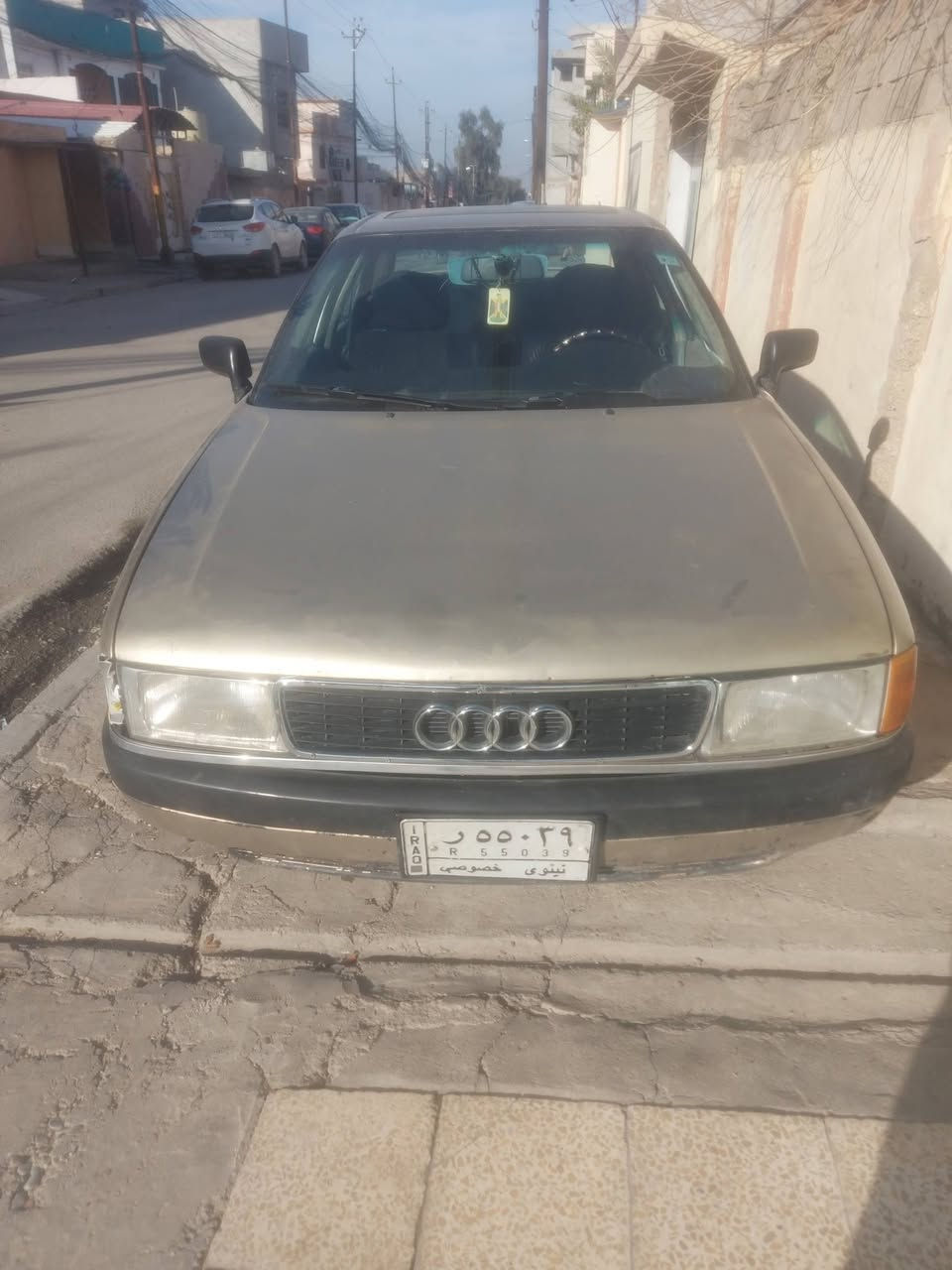 السلام عليكم
اودي بلادي بدون ضرر مصبوغه حرام مال تقحيل كير محرك طخم اطارات كلو شرط سياره احلى من الصور للاستفسار اتصل
***********
***********
