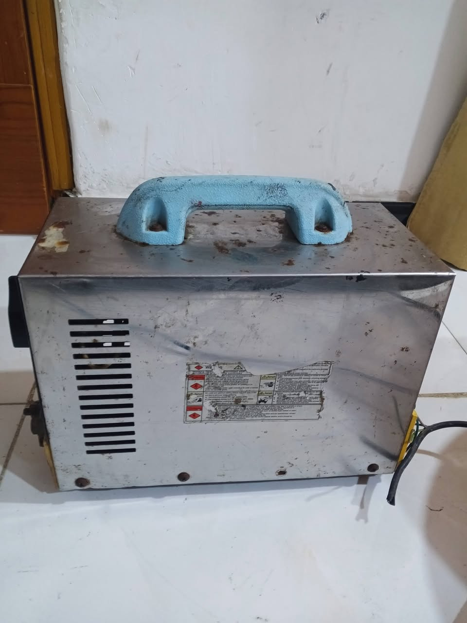 السلام عليكم 
ماكنه لحام للبيع السعر 75


**إذا كنت صاحب هذا الإعلان وتريد حذفه لأي سبب، رجاءا أرسل رسالة إلى الدعم الفني**