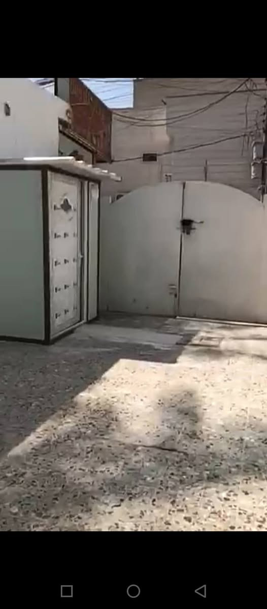 السلام عليكم
بيت للايجار مساحه 80 متر 
كما موضح في الفيديو
العنوان بغداد ابو دشير شارع الصيرفه
للاستفسار 
***********
