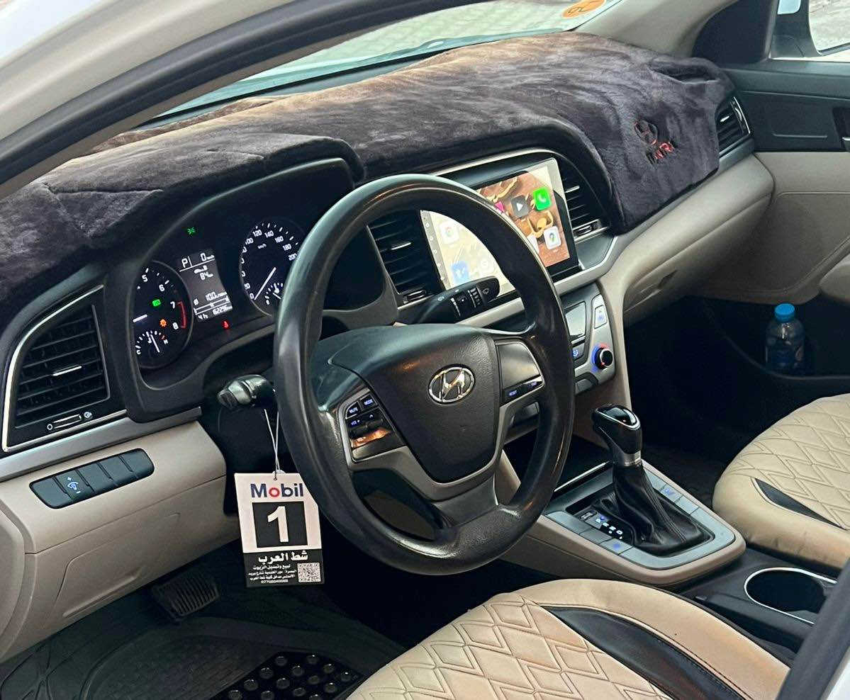 السلام عليكم 
للبيع النترا خليجي مديل 2018 
كفاله عامه من الصبغ والتبديل 
ومواصفاتها معروفه من الصور 
السياره ب اسمي رقم بغداد الجديد سنويه مجدده 
السياره نضيفه كلش 
حداده جديده تايرات جدد منضومة تبريد جديده ثلج 
مكينه دوش جديده كارتون 
السياره جاهزه للأخير كلش وما بيها اي نقص
السعر 148 
العنوان البصره المعقل مقابل جامعة المعقل 
*********** البصرة, العراق
