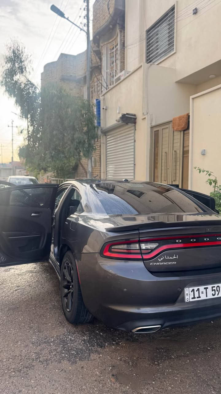 جارجر وارد امريكي sxt 2019 مكينه 3600 المعروفه ضربه سطحيه جاملغ وباب شخوط فقط ومعدليها ليبل واحد وصار بيها بارد بلباب الخلفي ورا السايق مامبين ماعدلته ماشيه 99 الف مال بيت مامشتغله خط مواصفاتها بصمه تنته شاشه وسط والمواصفات المعروفه بل sxt والسياره بأسمي تحويل ثاني يوم اي استفسار تواصل خاص متواجد واتساب 
السعر 220 وبيها مجال قليل 
رقمي 
*********** البصرة, العراق
