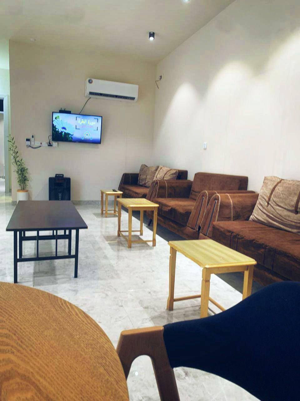 زهرة الشمس  ... المزرعه موثقه في تطبيق اجرلي  مزارع للأيجار اليومي  
تستطيع الحجز من خلال التطبيق 
مزرعة زهرة الشمس   🎀🎀🎀
 

إحجز مزرعتك وتمتع بالخصوصية التامَّة 🥰

يتوفرُ جميعُ الخدمات التي تخطرُ على بالكم مع أجواءِ الطبيعةِ الخلابةِ الساحره 😎
مميزاتُ زهرة الشمس 

.التيار الكهربائي على مدار 24 ساعةٍ كاملة دون إنقطاع ويتوفرُ فيه مولدة كهربائية تعملُ بنظام التشغيل الأوتوماتيكي 

.مسبح خاص للأطفال 👧 👦 

.مسبح خاص للكبار حجم 

.يحتوي منتجعنا على ألعابٍ للكبار (( منضدة 🏓 + فيشه +. إضافات صالة العب +بلي ستيشن 

.صالة كبيرة مؤثثة ومكيفة + غرفة نوم مؤثثة ومكيفة + مطبخ على الطراز الإيطالي مؤثث بشكلٍ كامل 
.جلساتٌ خارجية
 

مكانٌ مخصص للشواء مجهز بجميع الإحتياجات الخاصة لذلك 
مجموعة صحيات داخلية وخارجية 

إحجز ☀️ إسبح 🏊 إشوي 🐟 وإقض أحلى وأمتع الأوقات مع عائلتك في أجواءٍ صيفية جميلة 

#العنوان_صلاح_الدين_قضاء_بلد.. 

للحجز والإستفسار 
الاتصال على الارقام التاليه او مراسلتنا على الواتساب 
***********
 ***********.واتساب (((المزرعة موثقة في التطبقات)))
