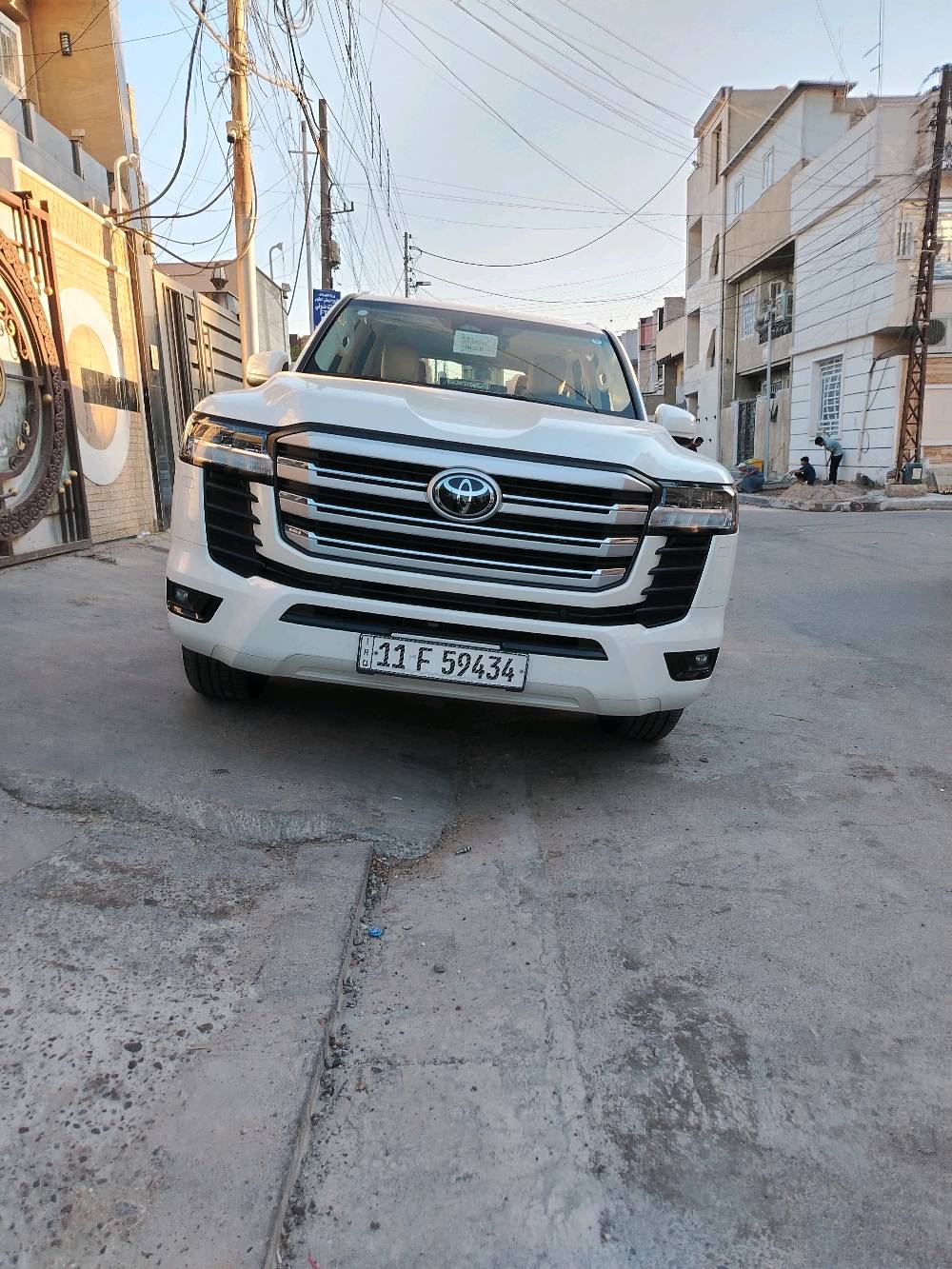 لاندكروز موديل 2026زيرو ماشيه 300كيلو ساز مال شركه العامه 118مليون عراقي قفل من الاخير الاستفسار على هذه رقم ***********