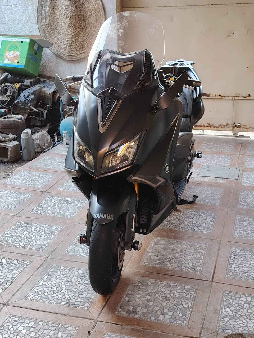 السلام عليكم
دراجه TMAX 2017
دراجة بحالت الوكاله مكفوله كفالة عامله من كلشي
فول تزويد كله اصلي اشاير شمعه +كامره اماميه خلفيه+صالنه كروم رياضيه +استرايح رياضي اصلي+طلاعت رياضي اصلي+مري رياضي اصلي+بكره قايش رياضي اصلي+يدات رياضي اصلي +تتفئه الكتروني
وبعد بيها هواي تزويد ماذكرهن موضحات بل فيديو
مكاني بغداد الزعفرانيه راقم *********** السعر 55وبيها مجال بصيط الطيبين
