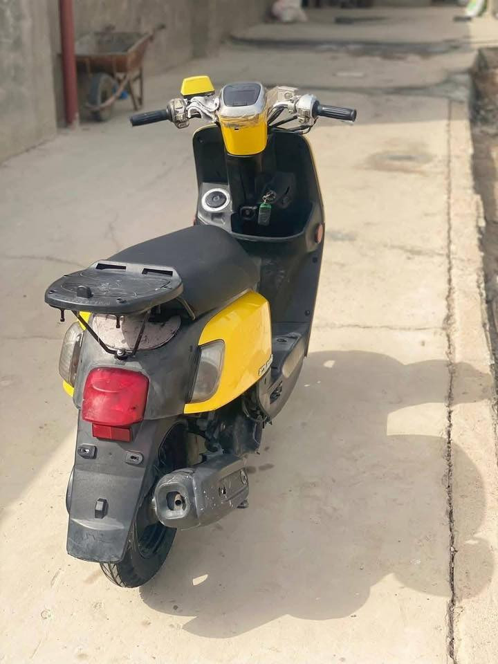 ماكس بوليسي ياياني دراجه مفتوحه مره وحده كهربائيات كلها شغاله شعله معدل خير من الله السعر 650وبيها مجال المكان بابل مركز المدينة ***********
