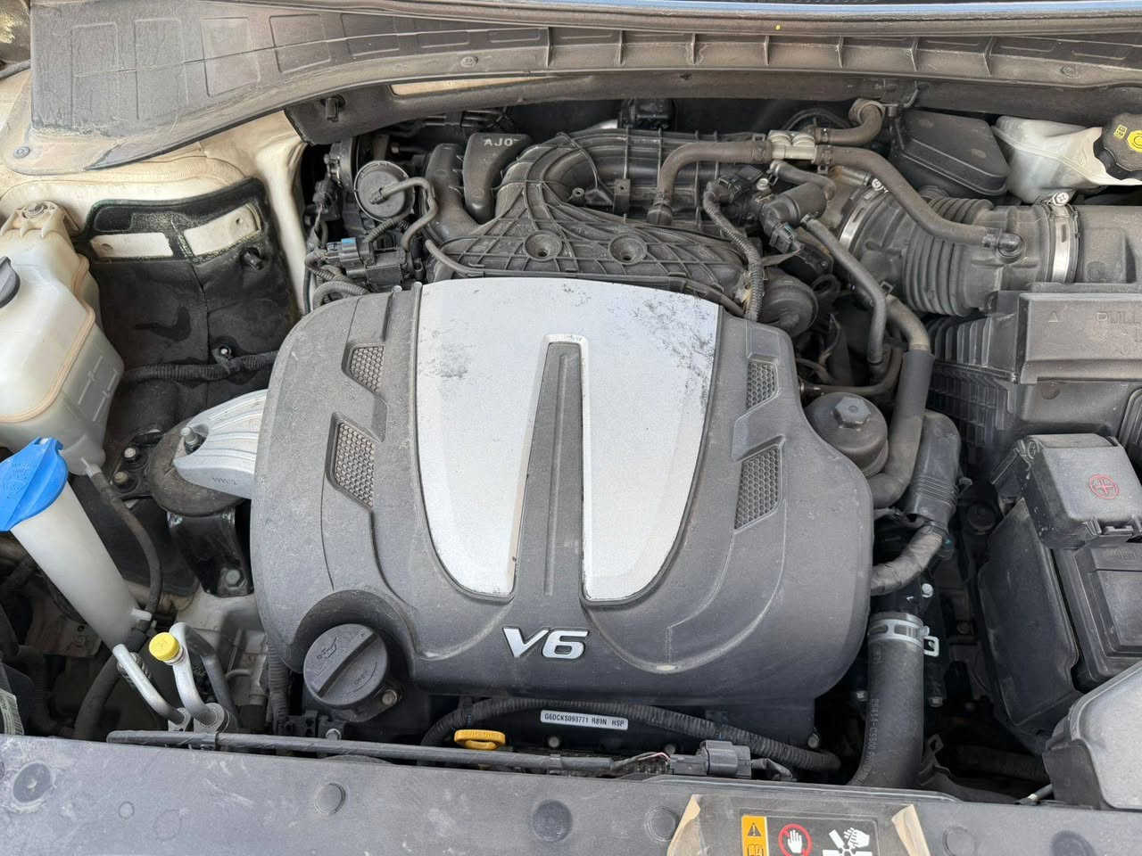 السلام عليكم ورحمة الله وبركاته
🏷️ للبيع  فقط 

نوع السيارة : كيا سورينتو Kia Sorento 

سنة الموديل : 2020 

سعة المحرك : 3600 - V6 

اعلى فئة 1/1

⭐️بأسمي رقم بغداد تحويل ثاني يوم 

🎖️ المواصفات : 

- تحكم ستيرن 

- كراسي الأمامية كهرباء 

- تدفئة / تبريد 3 قطع 

- تدفئة / تبريد كراسي الاماميه

ـ تدفئة للكراسي الخلفيه 

- مثبت سرعة 

- رادار 

- سماعات محيطي 

- سايد بريك كهربائي - Sidebreak 

- كاميرات 360 درجة ( امامي - جانبي - خلفي ) 

- مري شفط 

-ويل كروم

- شاحن لاسلكي - Wireless

- صندوق كهرباء 

- ويل حجم 20 

- شاشة ابل كاربلاي - Apple CarPlay

- تخم تاير جديد 

- تخم حدادية جديد ( امامي - خلفي ) 

- نظام ترحيب 

- سقف بانوراما - panorama

- عداد المشي : 95,000 km

- نظام فور ويل ALL WELL DRIVE 

-تايرات الشركه بشرط سبيرها مانازل 

- داخل نضيف جداً ستيكرات الشركه موجوده + كتالوكات الشركة 

وبعد بيها هواي مواصفات ما مذكورة 

• مكفول كفالة عامة 

(السيارة استخدام شخصي من الدوام للبيت)

مكان السيارة : الموصل 

📞 للاستفسار اكثر 

***********
