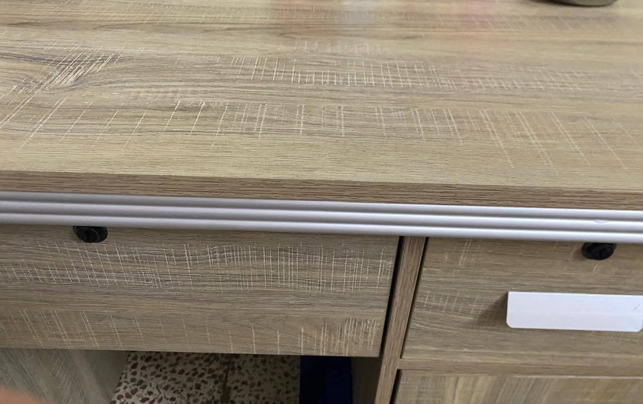 ميز للبيع نظيف مستعمل شهرين
ارتفاع ٧٦ سم
عرض ٨٠
السعر ٧٥ الف
بغداد الرصافة


**إذا كنت صاحب هذا الإعلان وتريد حذفه لأي سبب، رجاءا أرسل رسالة إلى الدعم الفني**