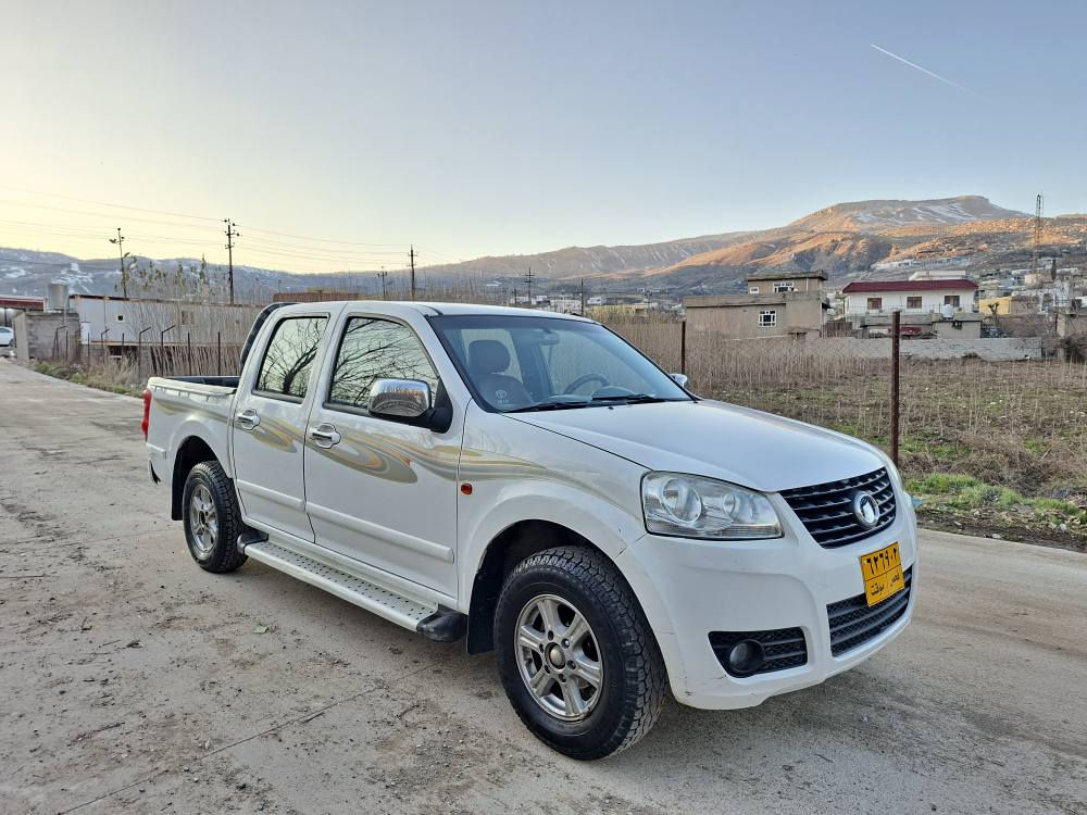 بەناوی خوای گەورەو میهرەبان 
گرێت ویل ۲۰۱٤ 
مەنەفێستو هەزەو پاکانە بە شەرت غرامە بەشەرت 
گێڕو مەکینەو اکسل بەشەرت
بێ بۆیاغ بێ ڵێدران تەنها دوو جێ گچکە ساردەکوت
تاخم تایە نوێیە 
تەبریت ساردو گەرم لەسەر سلف بێ کێشە 
هەموو گێچو کارەبایت مەزبوتە 
تەقەو ڕەقە بەشەرت  
هەمووی لەسەر بیلادی شەریکە مایتەوە
هیچ نقوستانی نیە یەک دینار مەسروفی نیە
شوێن خەلیفان
***********
vibar 
telegram سوران, أربيل
