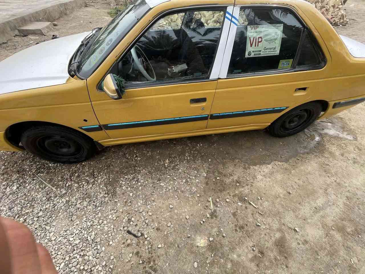 بيجو بارص موديل 2015رقم بابل سنويه لسنه 28بيها ضربه جاملغ الخلفي بجهه السايق بدون دواخل محرك وكير وتخم تاير التبريد مايشتغل  عارضها ب38 وبيها مجال ***********
