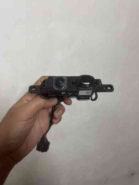 السلام عليكم عندي غراض k4 للبيع أمريكي تفصيخ اصلي كيلون صندوق نرمايد صندوق كأمره مع  دكمه فتح الصندوق غلاف صندوق سبايد صندوق بغداد الحريه ***********
