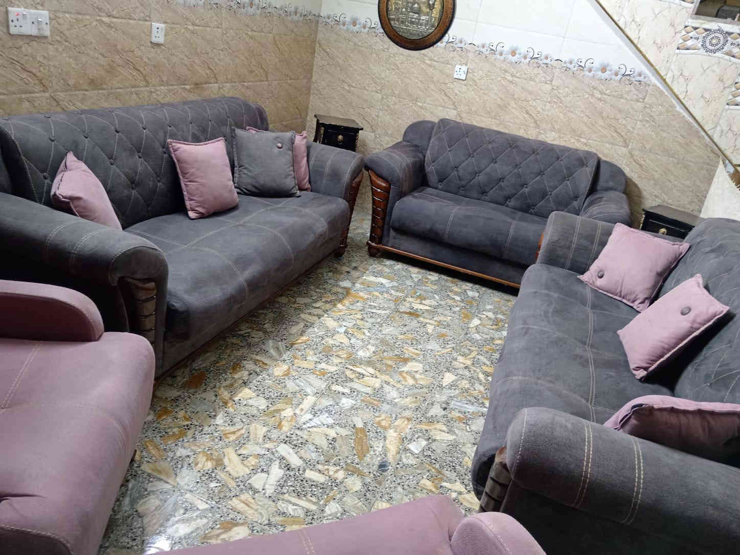 سلام عليكم غراض بيت نضيفه جدن مكان مدينه الصدر ***********
