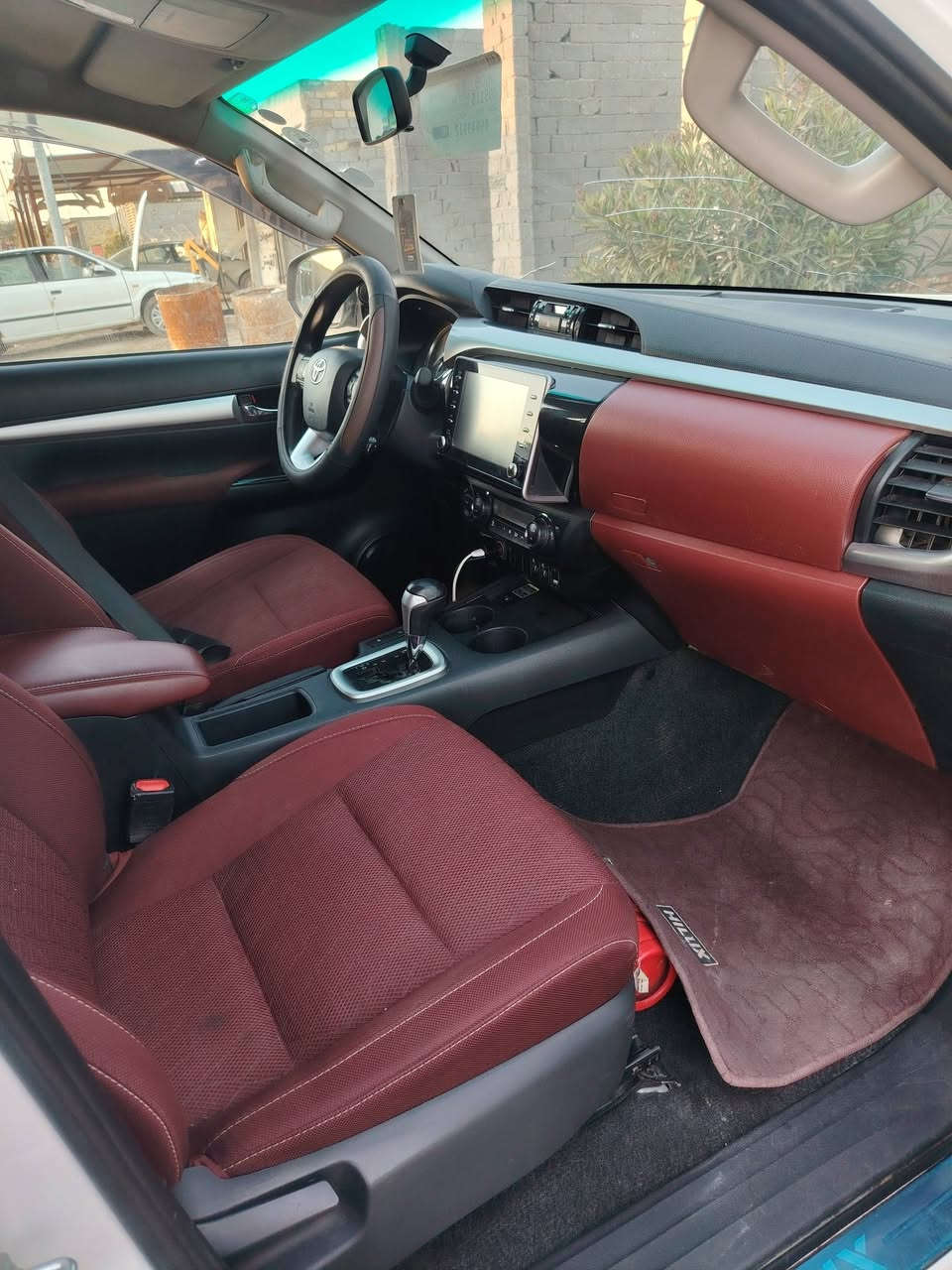 هيلوكس 2023 رقم اربيل مكفوله ماعدا بارد يم البك لايت فول مواصفات سياره نضيفه مال جناي
السعر 345 وبيه مجال
للاتصال ***********
***********
