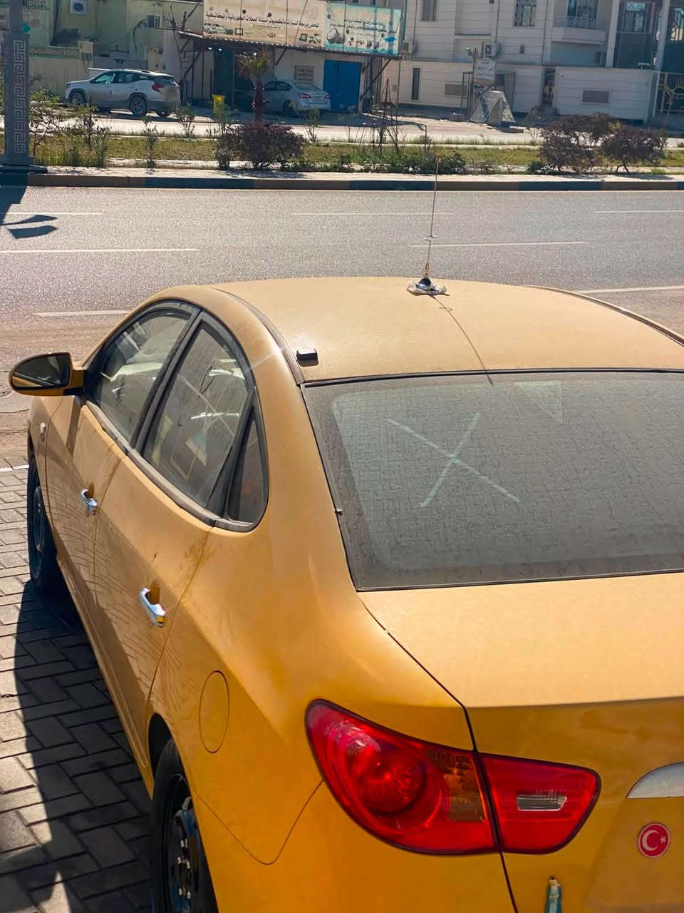 السلام عليكم سيارة ادوات صابونة سيارة جديدة حلوة نظيفة كلش نظيفة تخم تاير حدادية تبريد كلشي شغال العنوان البصرة هذا رقم صاحب السيارة ***********( اني مكلف بالنشر لحد يتصل علية او يراسلني )
