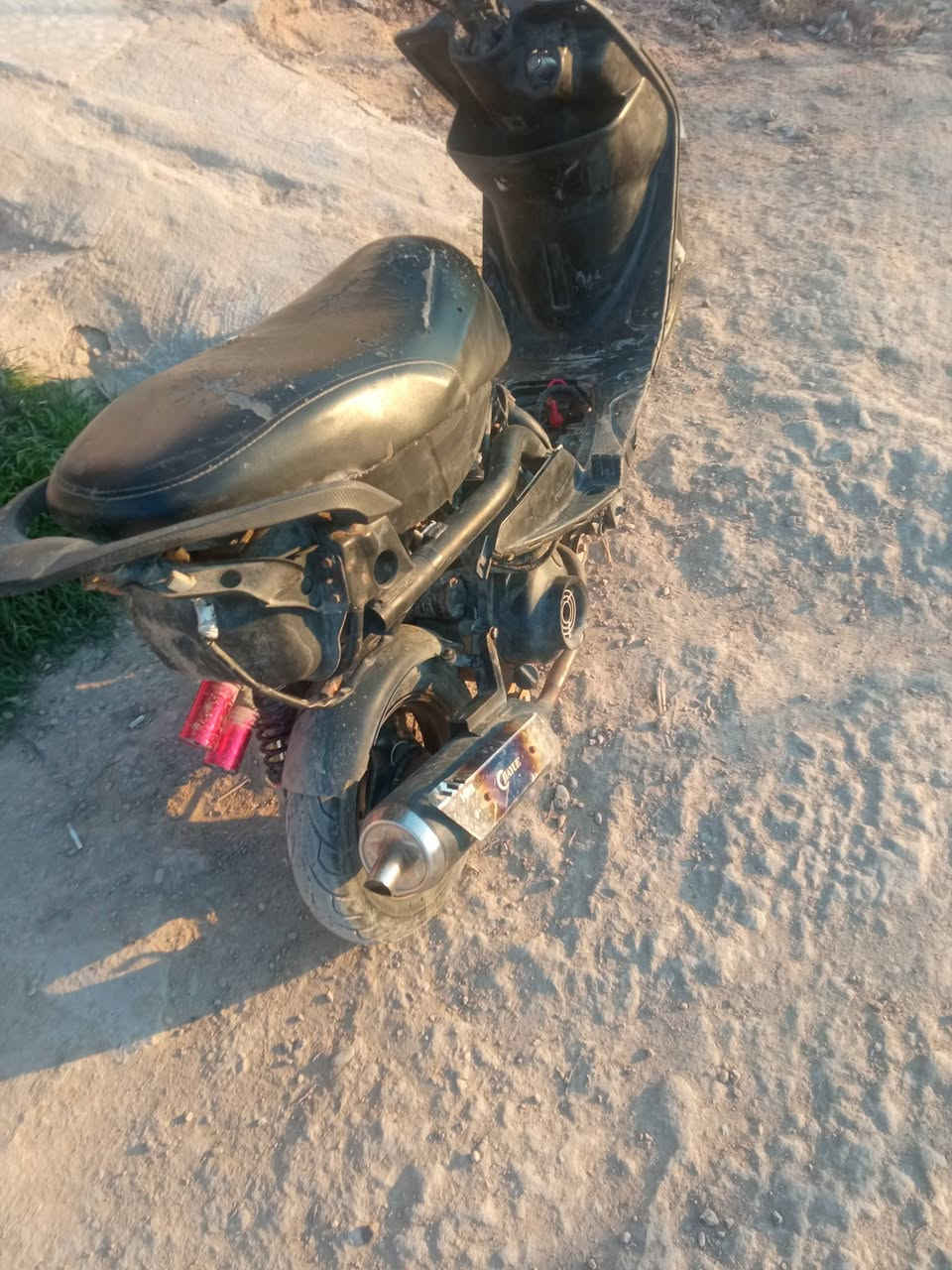 السلام عليكم ماكس للبيع نظيفه وما مفتوحه بوشه 49 عاوزها كفرات السعر 325 وبيها مجال الوان حله شارع 80 قرب الساده ابو خطاب ***********
