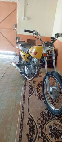 هوندا • دراجة • نتصال فقط