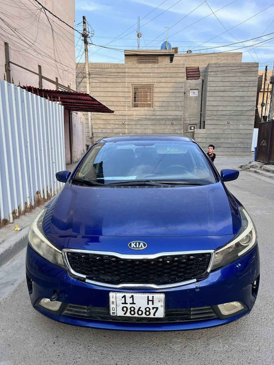 سلام عليكم اخوتي
كيا فورتي موديل ٢٠١٨ 
ماشية ١٢٧ الف سيارة كير ومكينة وتبريد خير من الله ضررها صندوق وجاملغ السيارة ممبدل بيها اي شي ومكفولة من صبغ وتبديل ماعدا ضربتها من امريكا مصلح ومصبوغ 
السيارة جاهزة وخير من الله 
عارضها 107 مستعجل على بيعتها
مكانها السيدية 
***********
