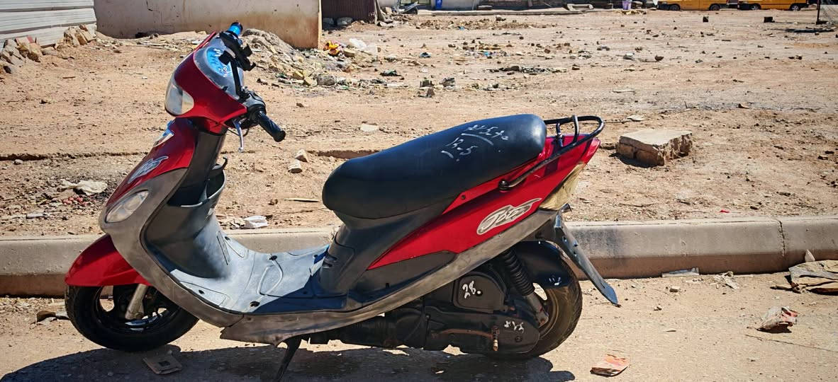 السلام عليكم
ماكس منغولي مبدله بستم وبوشه

نظيفه حيل شغاله كهربائياته مابيه نقوصات

سعره600وبيه.مجال  تواصل خاص او رقم***********
