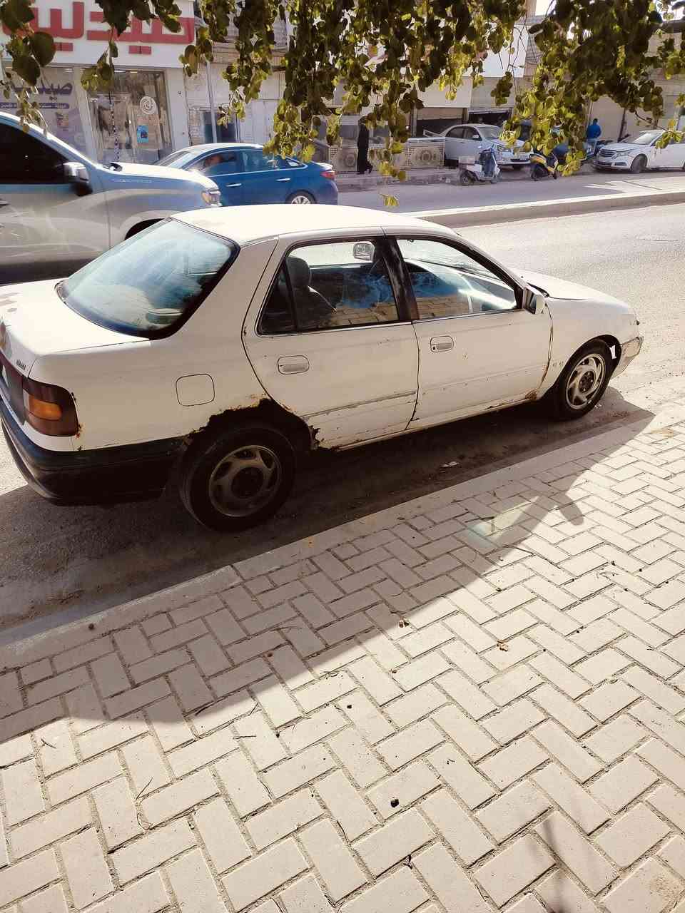 سلام عليكم سياره النتره دمعه رقم كربلاء كير عادي محرك مفتوح صدرها نضيف ترايك وين ماتريد داخل حلو خارج كدام عينك موديل 1992 عندي بيها وكاله خاصه فقط مكان السيارة بابل مسيب سعر 12 ورقه قفل من الأخير جوه ال12 مابيع حته لاتعبك ولا تعبني سعر دراجه رقم الهاتف ***********
