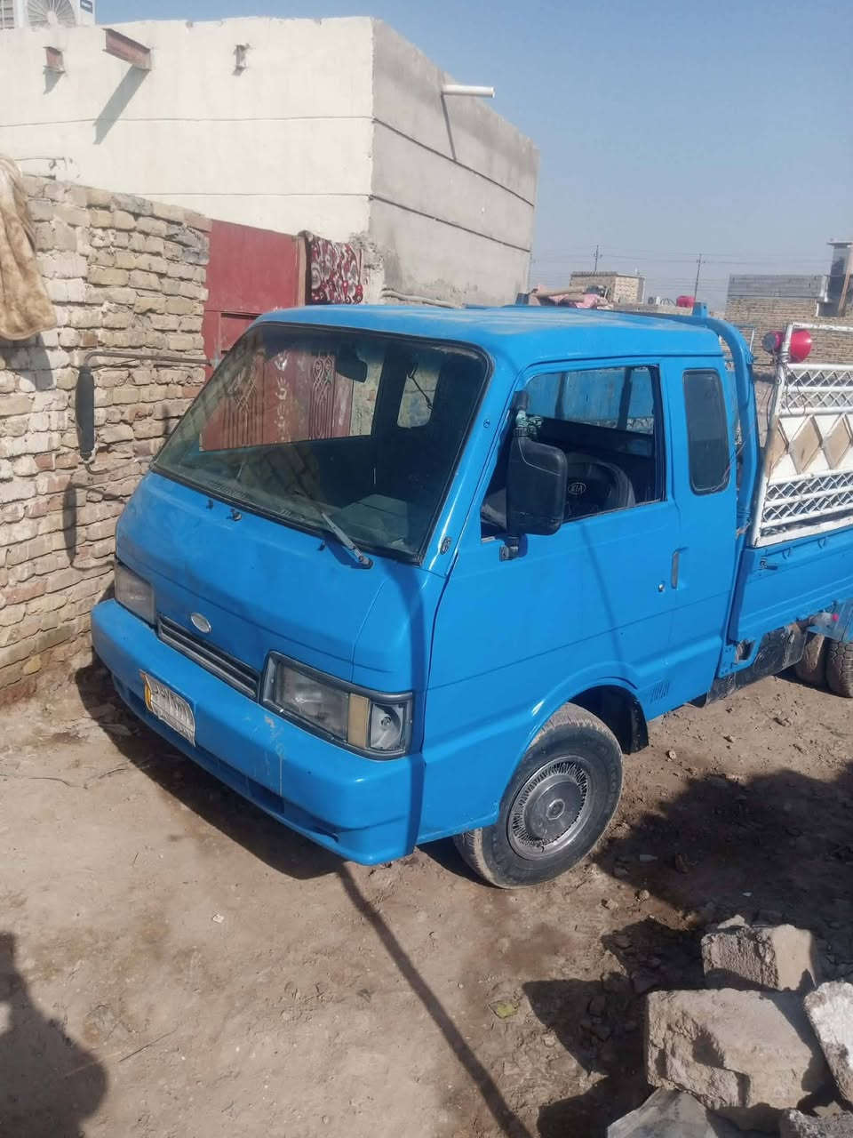 سياره كيه موديل 95 مكينه و كير مكفولة لا تنقيص ولا تبخير تحويل موجود رقم بصره وراعيه لشرعي بلبصره سعر  
30 وبيه مجال رقم الهاتف  ***********
بي وساب
