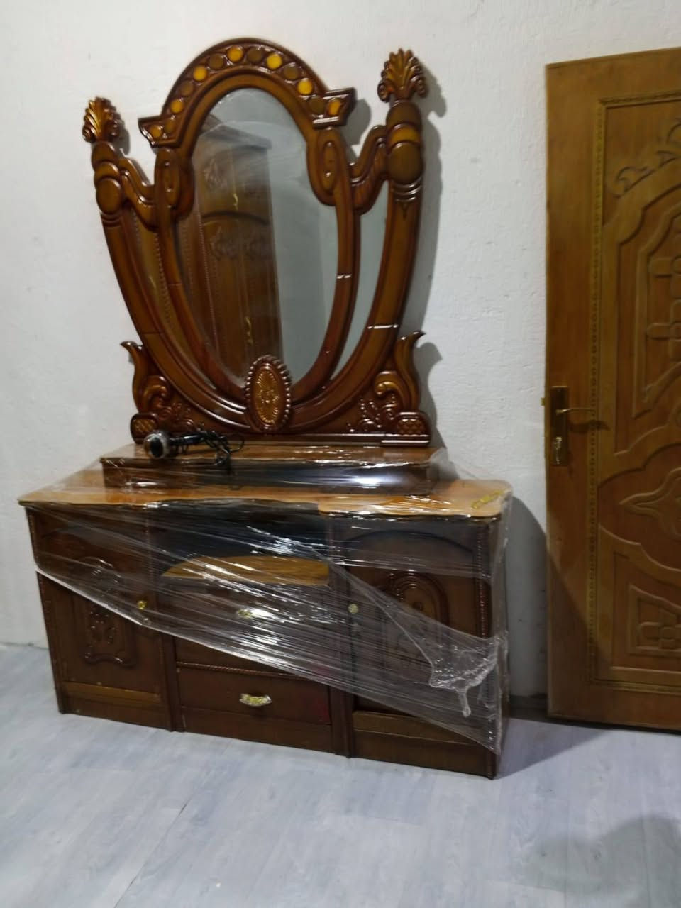 غرفه جديده 700بيه مجال نضيفه زبير توصيل متوفر


**إذا كنت صاحب هذا الإعلان وتريد حذفه لأي سبب، رجاءا أرسل رسالة إلى الدعم الفني**