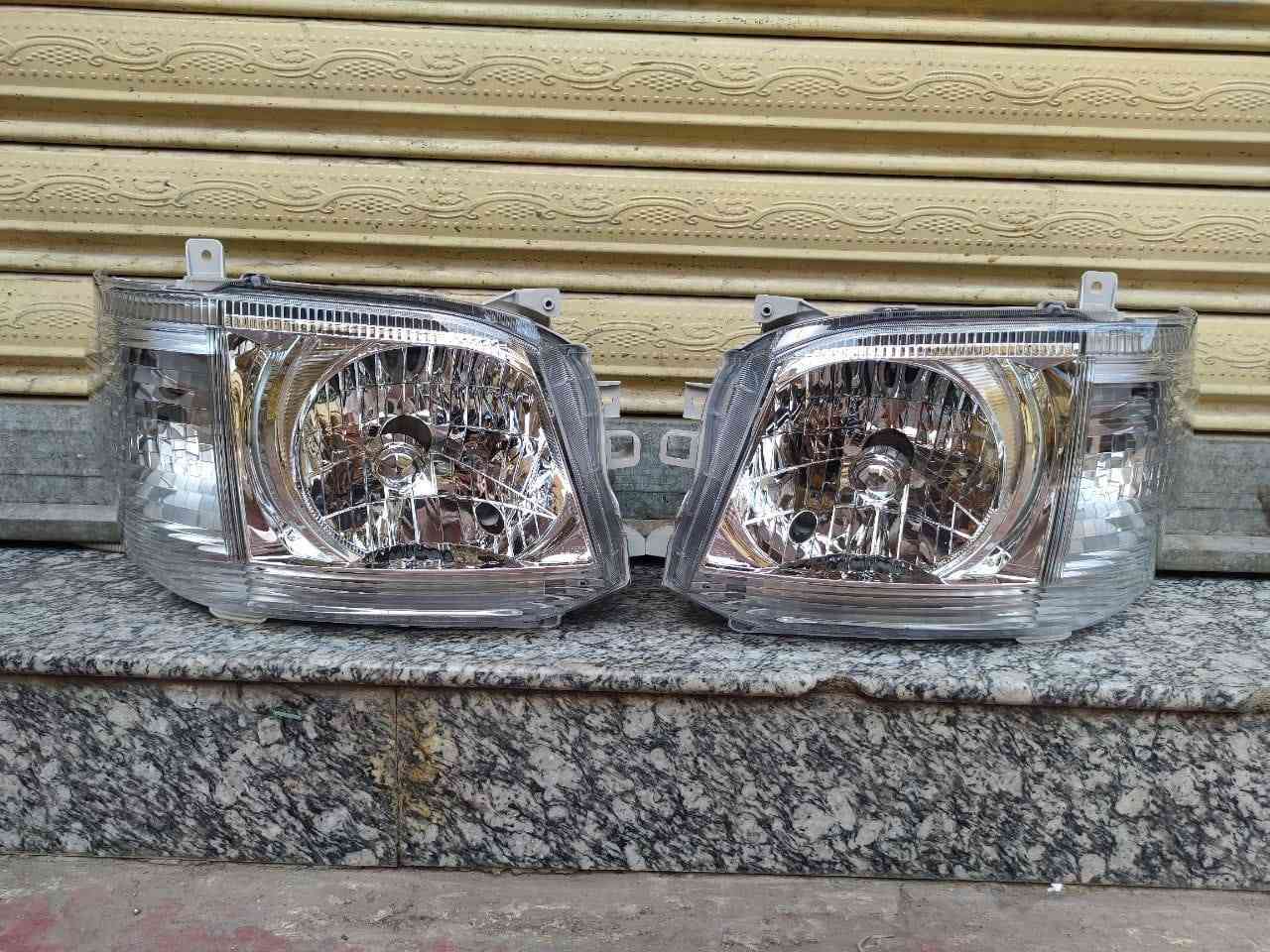 السلام عليكم
شركة الفردوس 
عالم الهايس والأسعار 💯

قطع غيار هايسا 2014-2018
بنيد ابيض
لغد ابيض تخم
دعامية امامية ابيض 
دعامية خلفية ابيض 
فول لايتات 
بك لايتات 
شباك اعلى
شباك اسفل
ماسكة دعامية امامية 
بروجكتر تخم
كيلون جنطة
كيلون باب سلايد
دوسة باب امامي
فان تبريد امامي عالي + ناصي 
فان تبريد خلفي يمين + يسار 
مراية جانبية + خلفية 
سلف تفصيخ
دبل باب جنطة
دبلات امامية + خلفية
فلنجات امامية + خلفية 
حدادية امامية + خلفية

يوجد توصيل جميع محافظات ( توصيل خلال 24 ساعة ) 
للاستفسار التواصل واتساب

‏‪***********
شركة الفردوس 
العنوان  الفرع الاول شارع الضلال 
الفرع الثاني  بغداد السنك  القيصريه الثانيه مجمع مينا
الفردوس ،الفردوس
