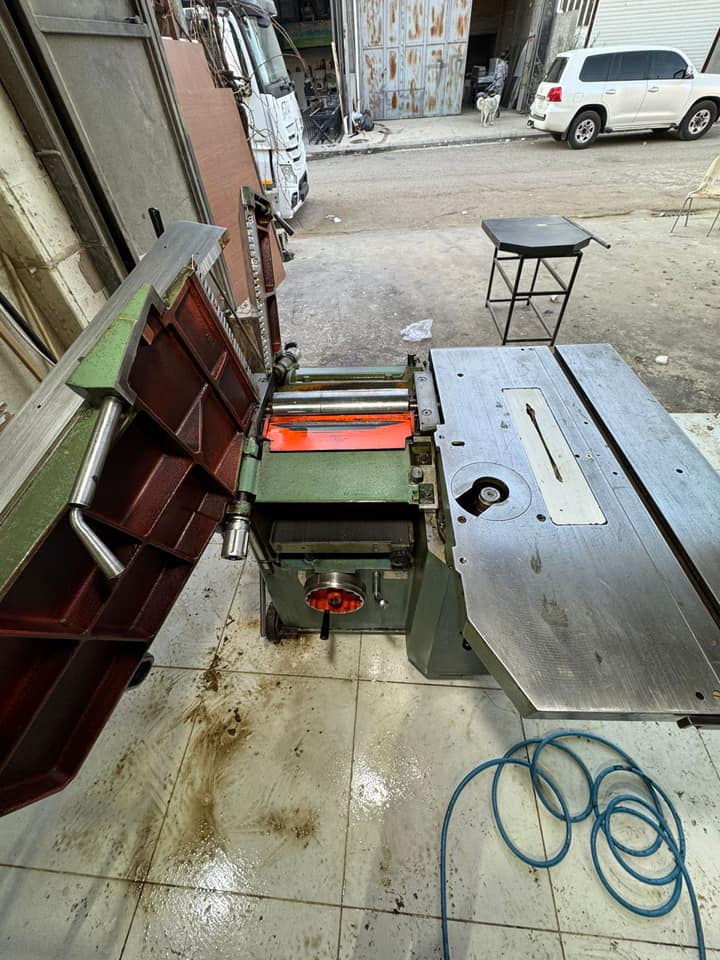 مجموعتين نجاري اطالي ٢٠٠٠/ ٥ عمليات 
نظافتهن ٩٥ بل ١٠٠ 
كل شي على وظع شريكة ، 
كل غراضات موجدة
مكاني السليمانية
***********
