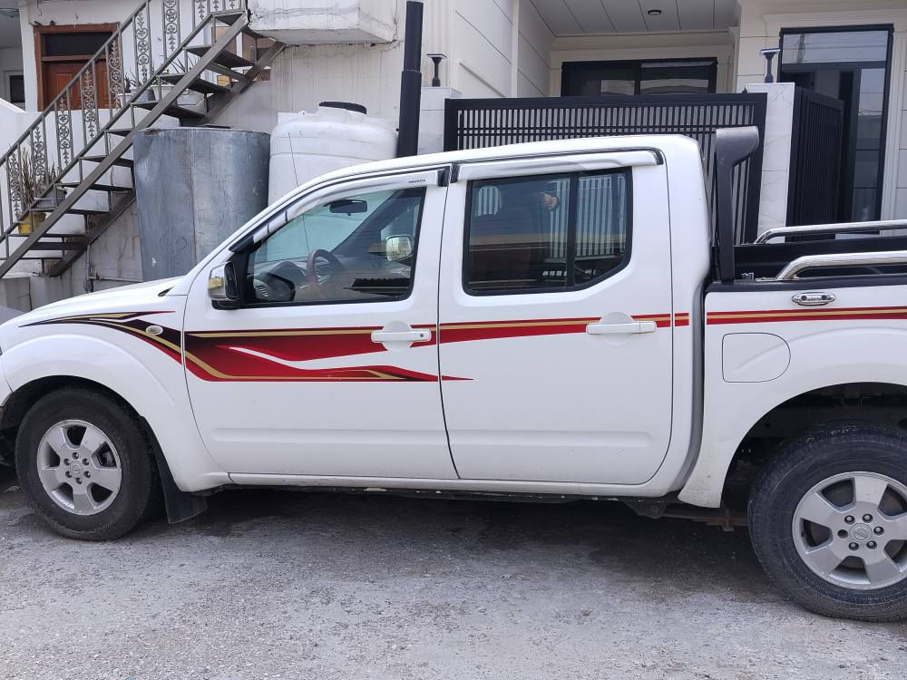 نــە ڤــارا مــۆدیل2009 
بۆنیت و چـاملخ  گۆراو بێ مـعجون بێ تەعدیل گــیرو مەڪینە بەشەرت هەڵم و بوخـار ٤رۆژە تـایەی تـازەی بۆبـەستراوە ناوی لەدەرەوەی جوانتر تەقە ورەقەی نیە  سەنەوێ تامانگێ ٥ماوە بەشەرت تەحویل و خرامە  سعری 89وەرەقە بۆفـرۆشتن
***********
***********
شـوین چــمچـــاڵ
سعری89وەرەقـە شمشمل, السليمانية
