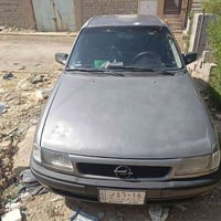 أوبل أسترا موديل 91 جنطه لون رصاصي حجم 16مكينه وگير شرط طخم تاير باتري...