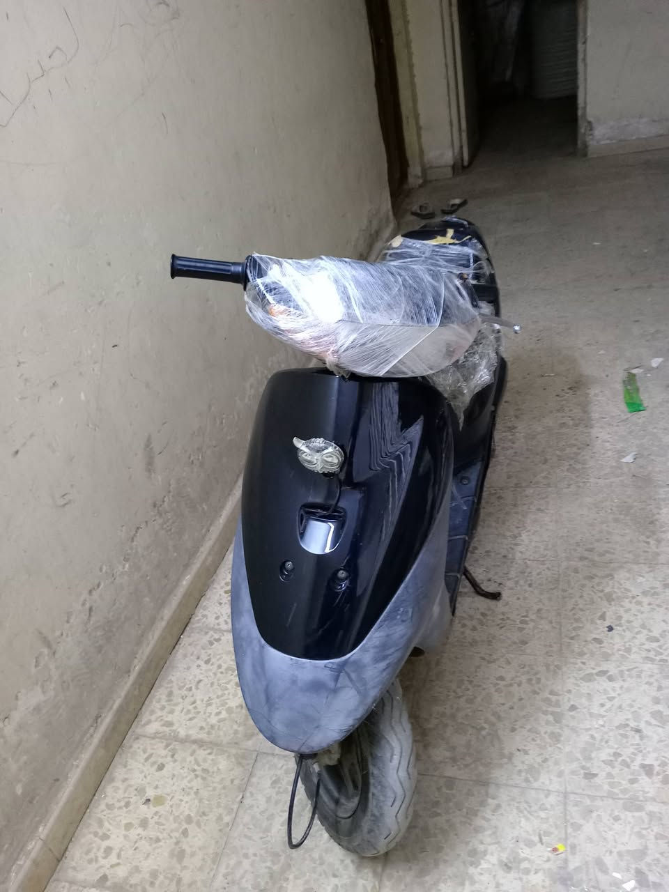 دراجه ساسوكي مسطره للبيع السعر ٣٠٠ وبي مجال للطيبين أوراق كامله اصوليه للاستفسار والعنوان ميسان شقق المعهد الرقم***********
