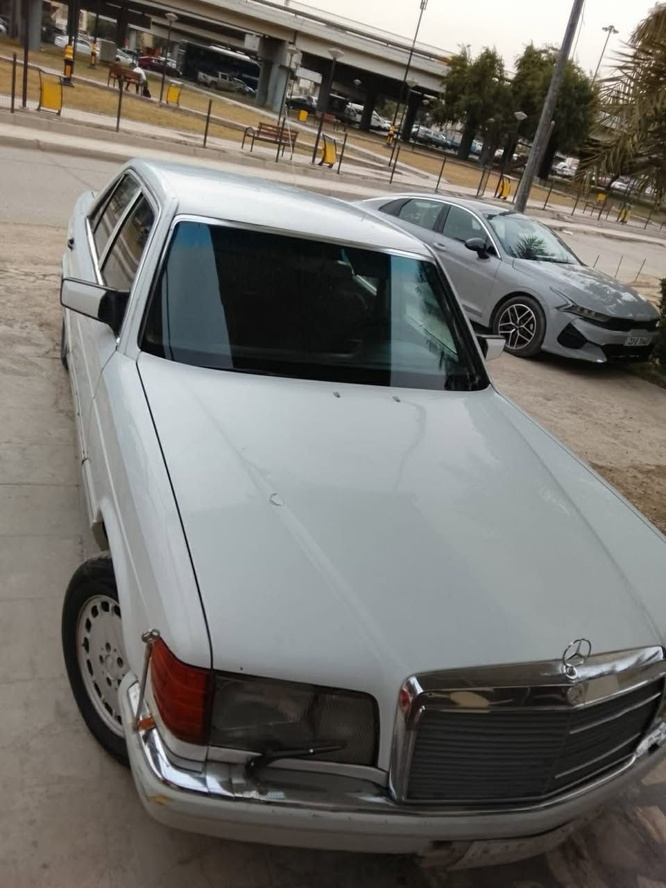 مارسيدس جامبو باب قصير موديل 86 رقم بغداد  47$  كير محرك 3000 vvt صدر امامي خلفي جديد تخم تاير جديد قواعد دبلات بلاد تبريد نقص غاز بدون ضربه ولا صبغ مكان السياره بغداد القادسيه ***********
