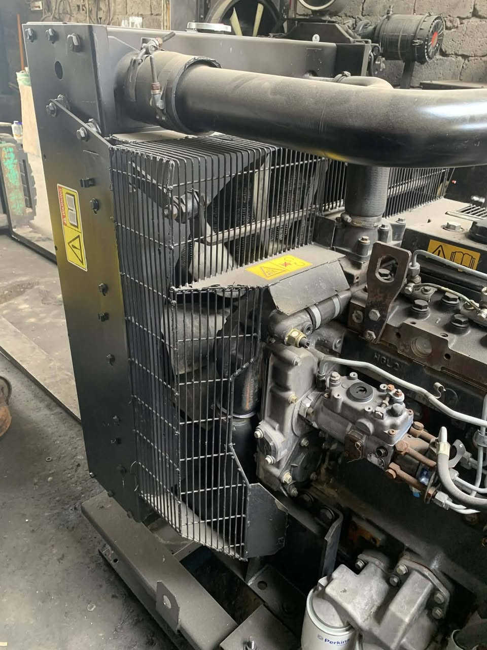 سلام عليكم 🖐 مولده بيركنز انكليزي🇬🇧
150 كيفي شرط حمل لاصرف ولا بخار جاهزه جيب و شد انتركلر / مكان اربيل صناعه شماليه يوجد توصيل كل المحافظات 🚛🚛 / *********** واتساب
