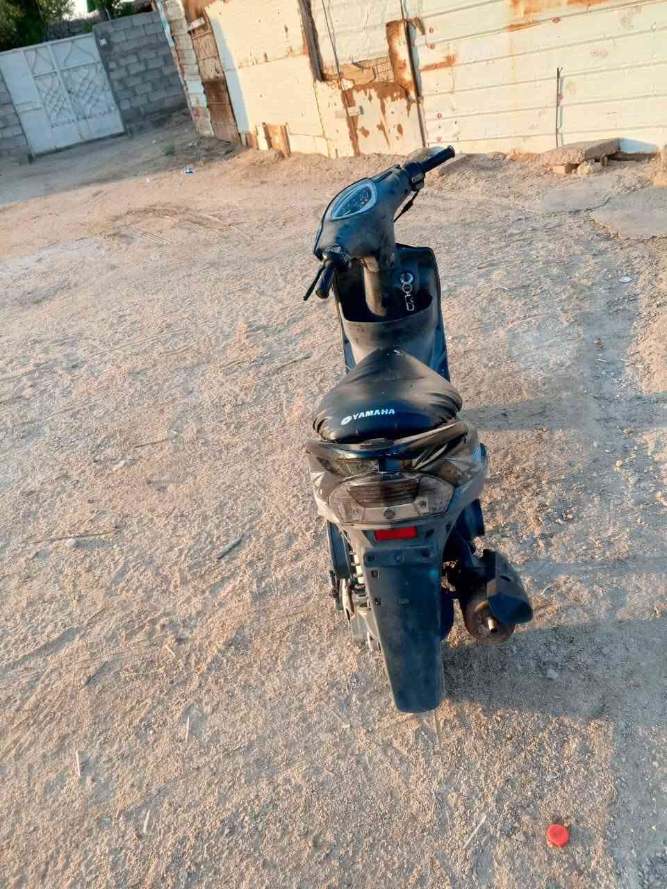 سلام عليكم ماكس عدله للبيع مكينه مامفتوحه وكفرات بلاديه بس مسويلهن بوليش سلف وهندر شغالات والايتات كلهن شغالات ونضافه شوفت عينك سعر 800وبيها مجال للشراي رقم تواصل *********** 
او مراوس ب ايراني
