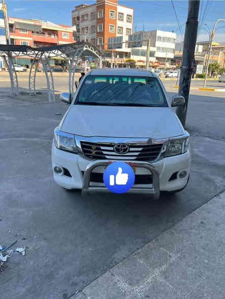 بيكم هايلوكس مرزي 
مودل 2012
***********
