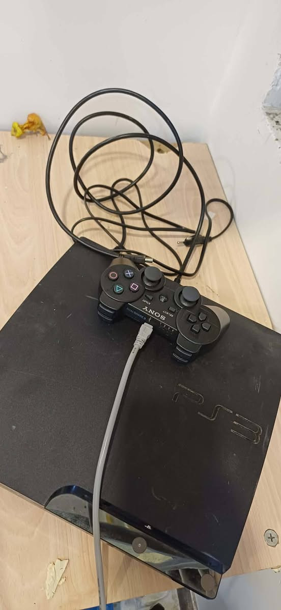 السلام عليكم بلي البيع بلي ثري شغال ولا غلطة صارلي سبوع من مشتري البلي الله شاهد نضيف المكان النجف حي القادسية السعر (150) وبي مجال


**إذا كنت صاحب هذا الإعلان وتريد حذفه لأي سبب، رجاءا أرسل رسالة إلى الدعم الفني**