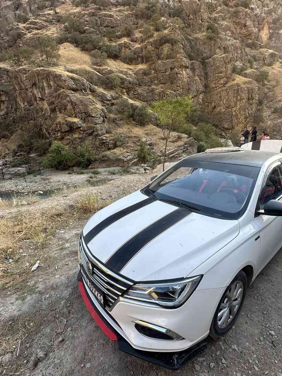 Mg 5 2025
رقم بغداد باسمي 

مواصفات STD
مثبت سرعه 
كامره 
تحكمات ستيرن 
شاشة كبيرة 
اشاير بالمري 

السياره ماشيه 58 الف 

عنوان بغداد حي الجهاد 
***********
السعر 105 وبيها مجال
