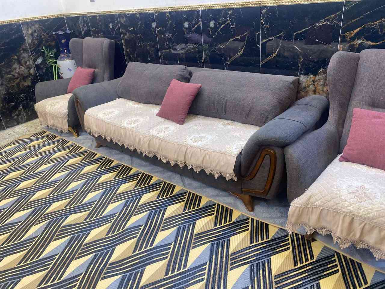 تخم تركي 10 مقاعد دبل اسفنج طبي 
قنفتين أو 4 كراسي مع كوشات 
وفاترينا كزاز مناسبات سبب السفر


**إذا كنت صاحب هذا الإعلان وتريد حذفه لأي سبب، رجاءا أرسل رسالة إلى الدعم الفني**