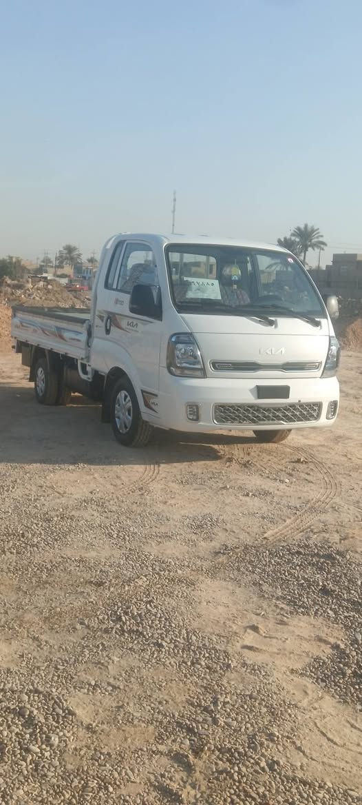 سلام عليكم ورحمة الله للبيع كيه2700 بنكو حمل موديل2024 رقم بابل كفاله عامه تبريد تدفئه ماشيه17الف حقيقي***********
