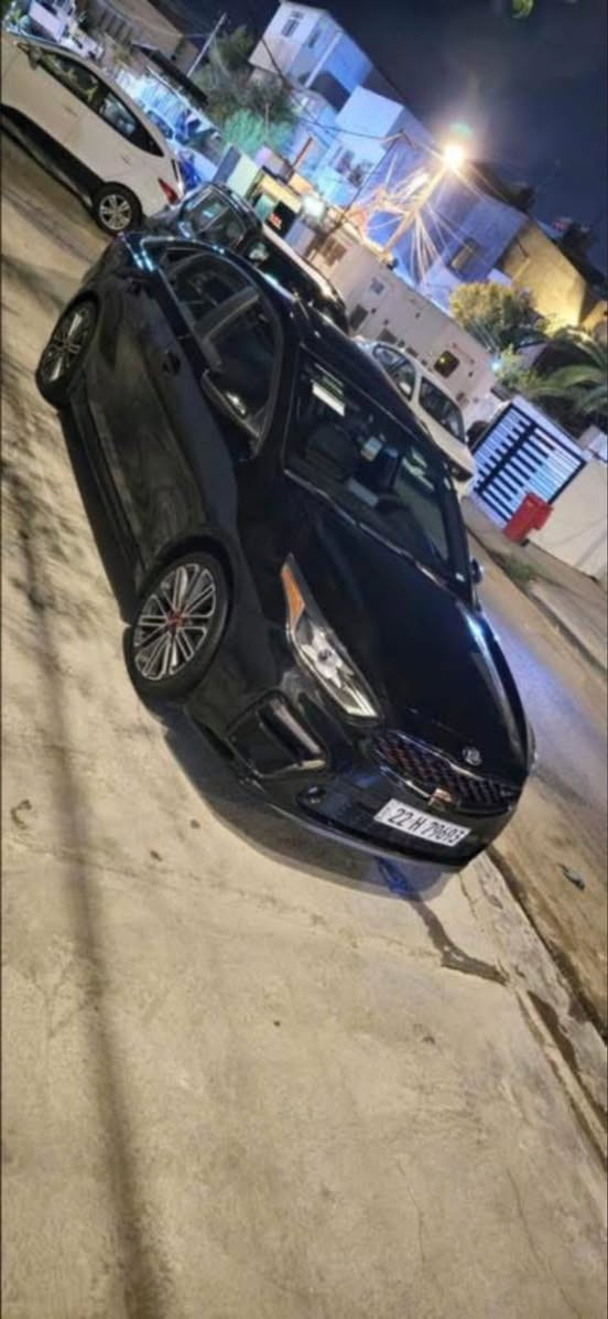 فورتي GT 2021 فول
بصمه 

دشبول متغير الالوان بلادي 

رادار امامي خلفي 

محرك 1600 تيربو 

كشنات تدفئه تبريد امامي خلفي 

فتحة سقف 

ماشية 68000 ميل 

ضرر قطعه وحده فقط صور الحادث مرفقه 

مكان السياره بغداد العطيفيه 

السعر 145$ وبيها مجال 

***********
