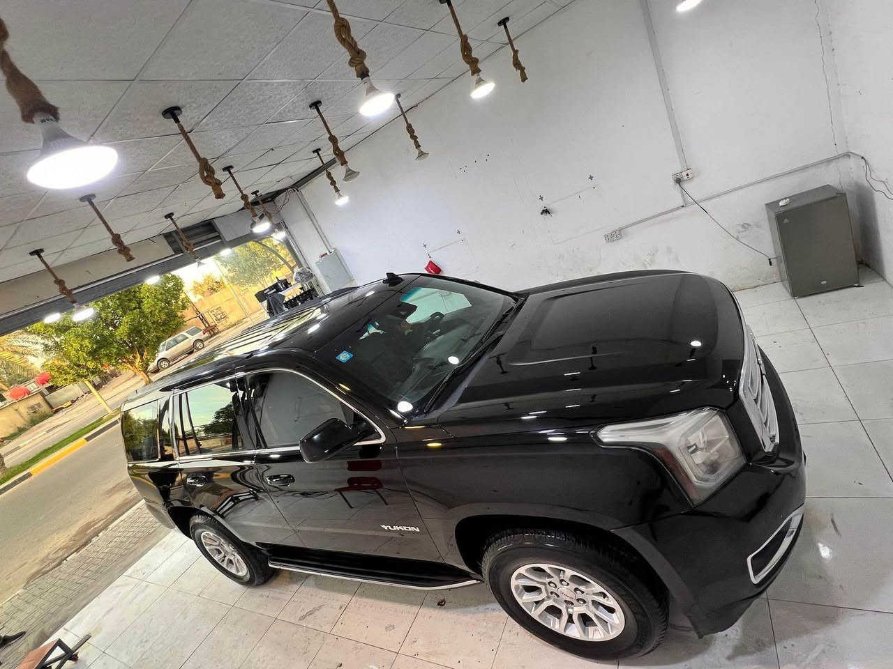 جمسي يوكن موديل ٢٠١٧ كفاله عامه من الظربه بيها صبغ في بعض الاماكن فقط كير مكينه حداده كهربائيات كله كفاله فول مواصفات للاخير للبيع *********** البصرة, العراق
