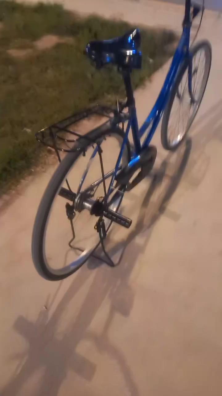 السلام عليكم بايسكل حجم ٢٦ موديل ١٦بايسكل فول خفيف وحلو بايسكل سعره ٧٠ كربله حي العامل


**إذا كنت صاحب هذا الإعلان وتريد حذفه لأي سبب، رجاءا أرسل رسالة إلى الدعم الفني**