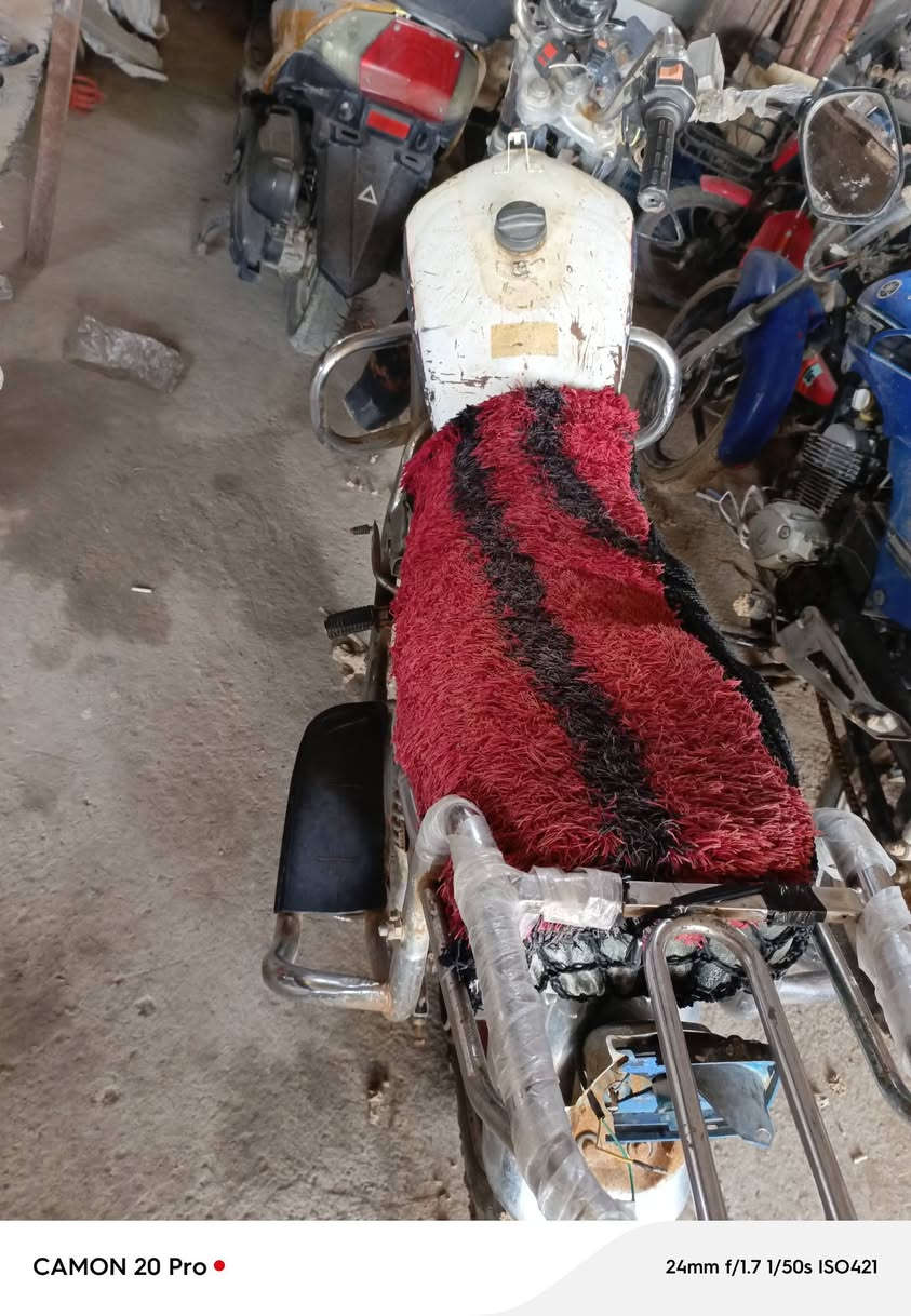 جني دبل بلك دراجه خير من الله سعره 150 مكانه ديالى قريه الاسود الشارع العام معرض احمد الكرخي الشراي يتصل ***********
