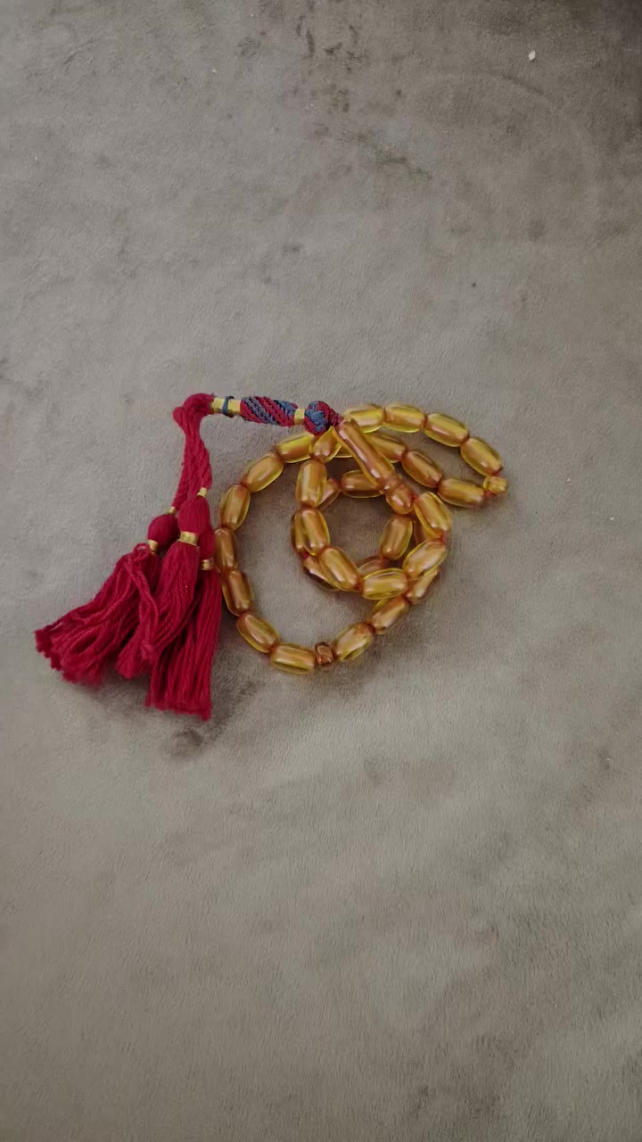 سلام عليكم
سندلس الماني نجفي قديم
٣٣ حبه
وزن صافي ٢٣ غرام
عطاب فول
عنواني بغداد
واتساب ***********
