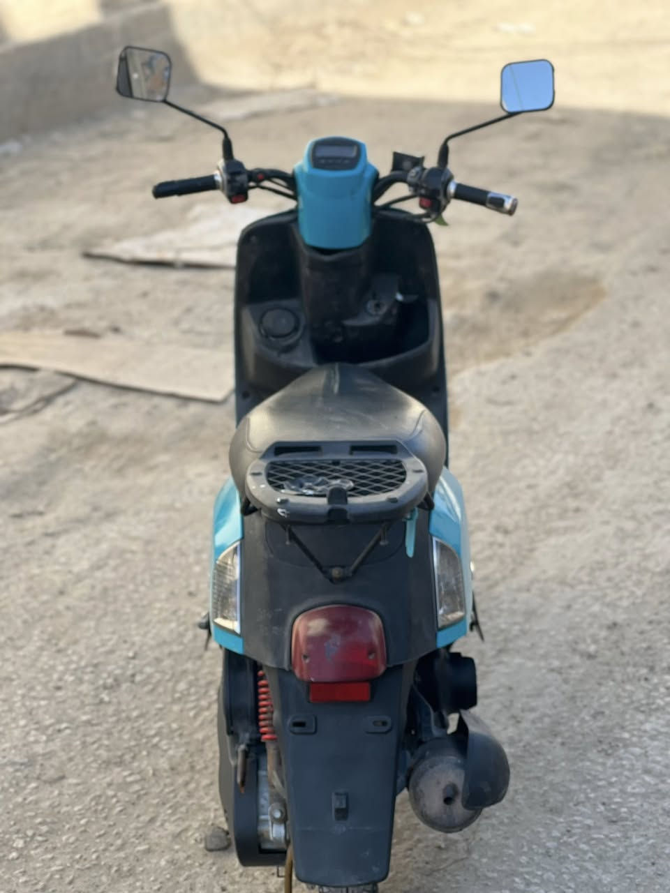 سلام عليكوم دراجه بوليسي البيع مكفوله كلشي شغال بيه شرط ذا مو شلعي تحك تبليط نوسل متوازي عله بيعته مكاني حله ثوره سعر 650 وبيه مجال حك جيه رقم***********
